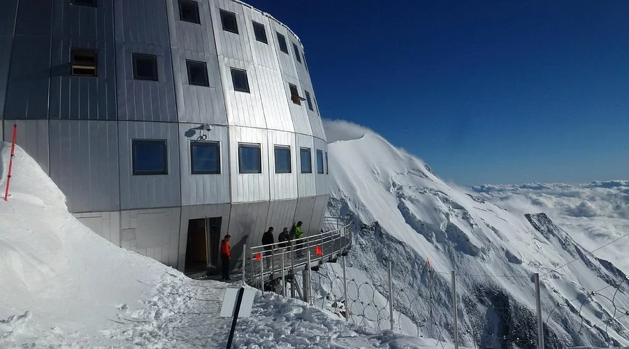MONT BLANC - 4807 Metros de Altitude - Esgotado — Trilhos & Cumes